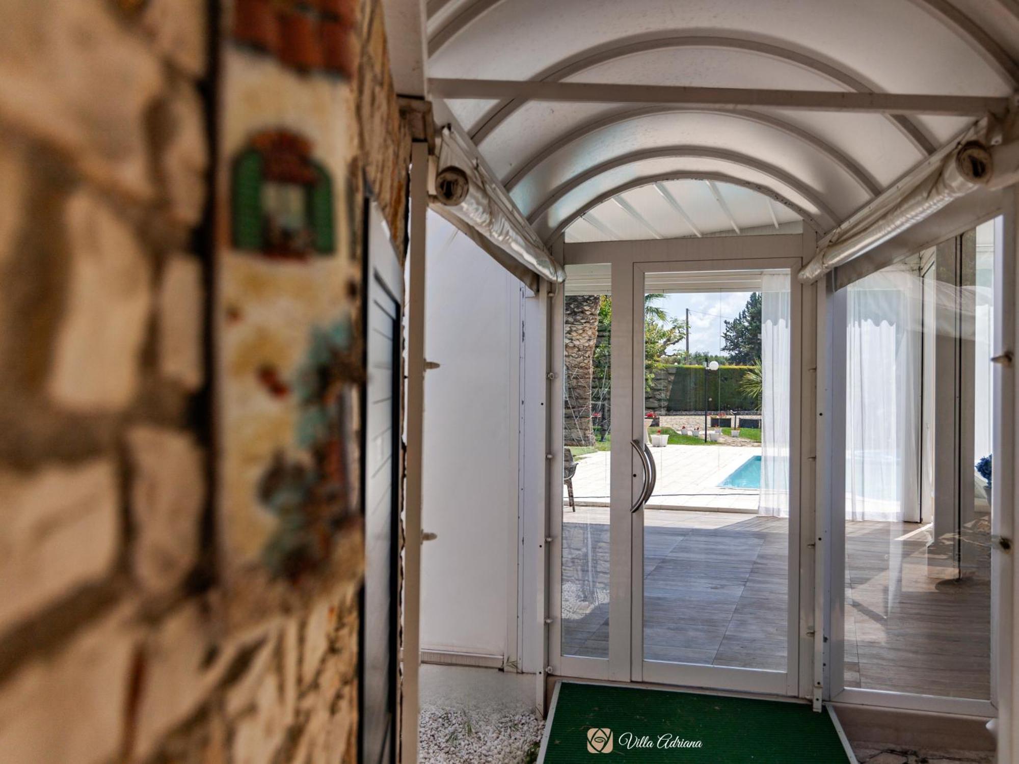 B&B Villa Adriana Andria Exterior photo